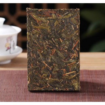批发云南普洱 大树生茶 冰岛黄金叶250g生茶砖 老树普洱生茶图4