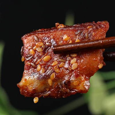 老八区湘西手撕腊肉415克湖南张家界特产风味零食手撕腊肉批发图4