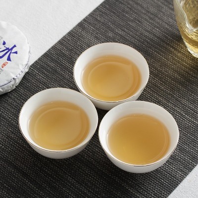 批发云南普洱茶 普洱茶生茶小饼 古树茶叶 冰岛普洱100克 茶饼图3