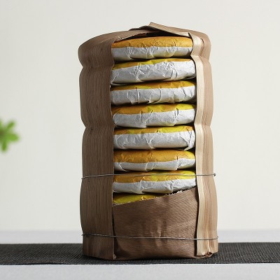 批发云南普洱茶熟茶 饼茶2009年金芽宫廷 古树 陈年普洱茶100g图2