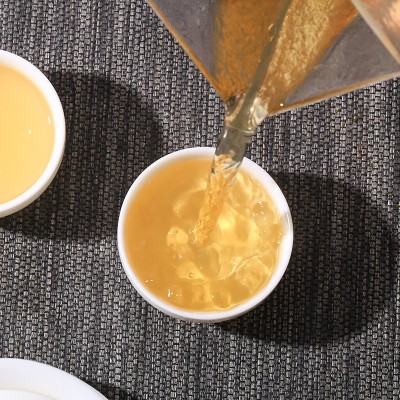 批发云南普洱茶 小班章生茶饼 老树茶 50克七子饼 生茶小饼图3