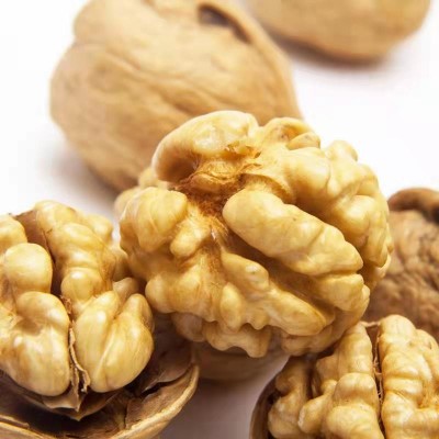 新疆纸皮开口熟核桃批发代发500g 手剥椒盐五香草本味薄皮熟核桃图4
