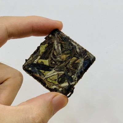 福建白茶白牡丹老白茶小方片饼干茶醇香礼盒400g便携装支持定制图3