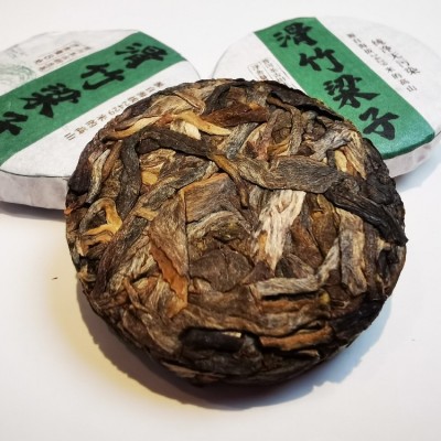 产地直批 云南普洱茶勐宋2019年滑竹梁子8克mini小饼散装生茶图4