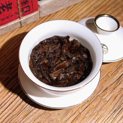 普洱茶熟茶砖茶老班章熟茶砖1000g古树茶熟普洱云南普洱茶批发图4
