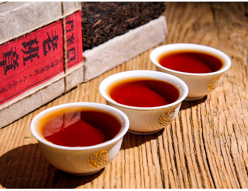 老班章古树熟茶砖250g_27.jpg