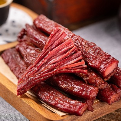 八成风干牛肉干厂家直销内蒙古黄牛肉真空健身零食苏日泰牛肉干图4