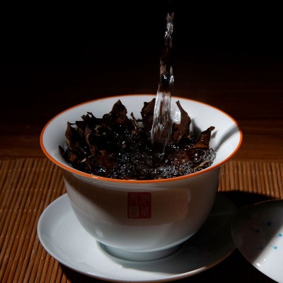 福鼎白茶秋寿眉白茶高山日晒白茶散茶罐装厂家直供图4