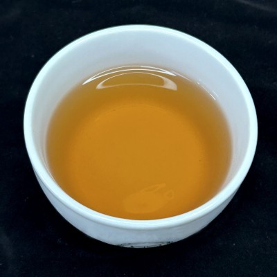 尊雅陈年白牡丹广西老白茶饼400G白茶厂家批发图2