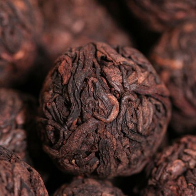 布朗龙珠熟茶云南普洱勐海路氏正味沱茶2012年普洱熟茶批發老茶好图2