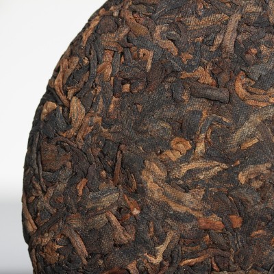 云南普洱茶饼茶 金芽宫廷普洱七子饼圆茶熟饼 宫廷普洱熟茶 100克图5