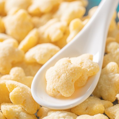 源头厂家香蕉星星泡芙 儿童口水零食米饼甜甜圈入口即化4.5斤散装