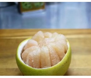 柚子买尖的还是圆的，20年果农说漏嘴！看完长知识了！