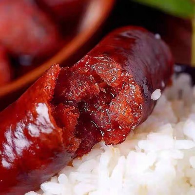 麻辣香肠腊肠500克烟熏腊肉川味袋装特产农家食品四川批发用厂家图2